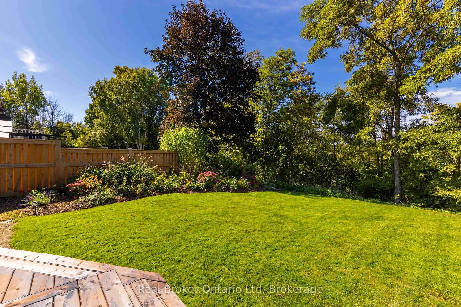 Photo 78 of 126 5th Avenue E, Owen Sound — HOMEH