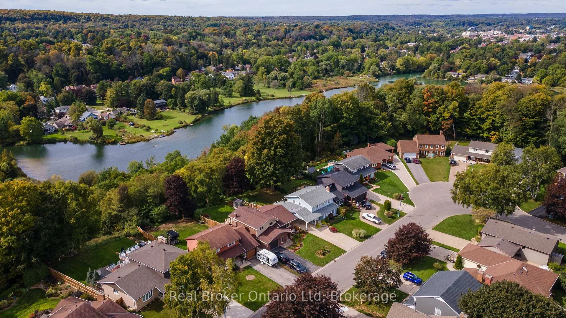 Photo 93 of 126 5th Avenue E, Owen Sound — HOMEH