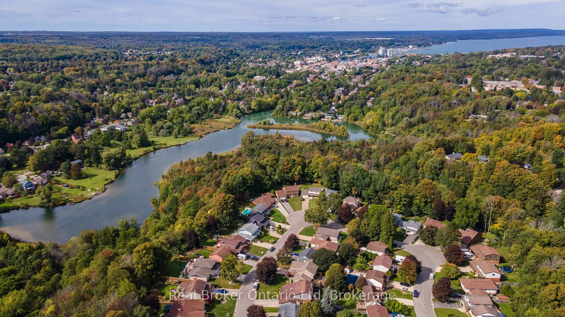 Photo 95 of 126 5th Avenue E, Owen Sound — HOMEH