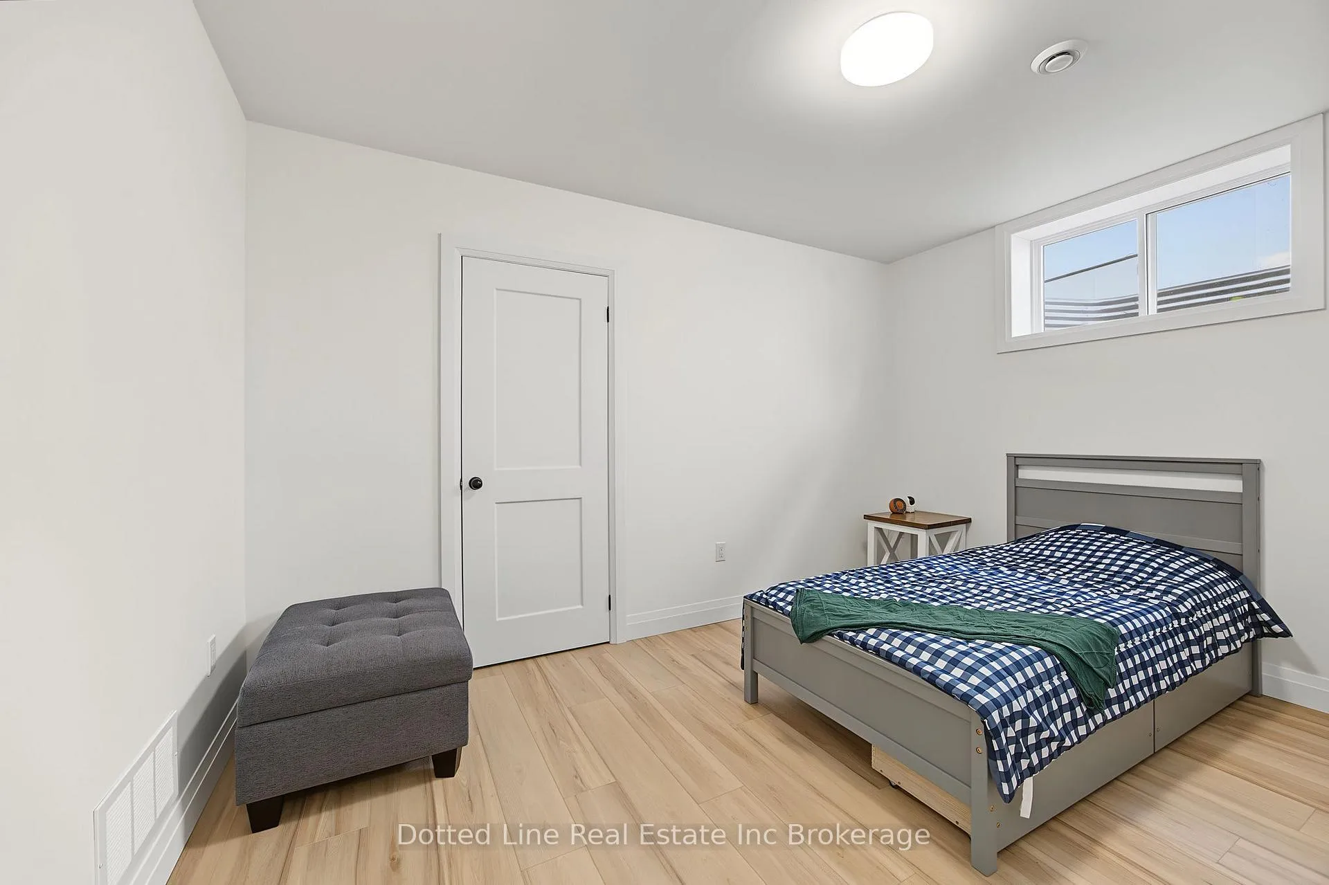 Photo 20 of 4 Charles Court, Bayham, Port Burwell — HOMEH