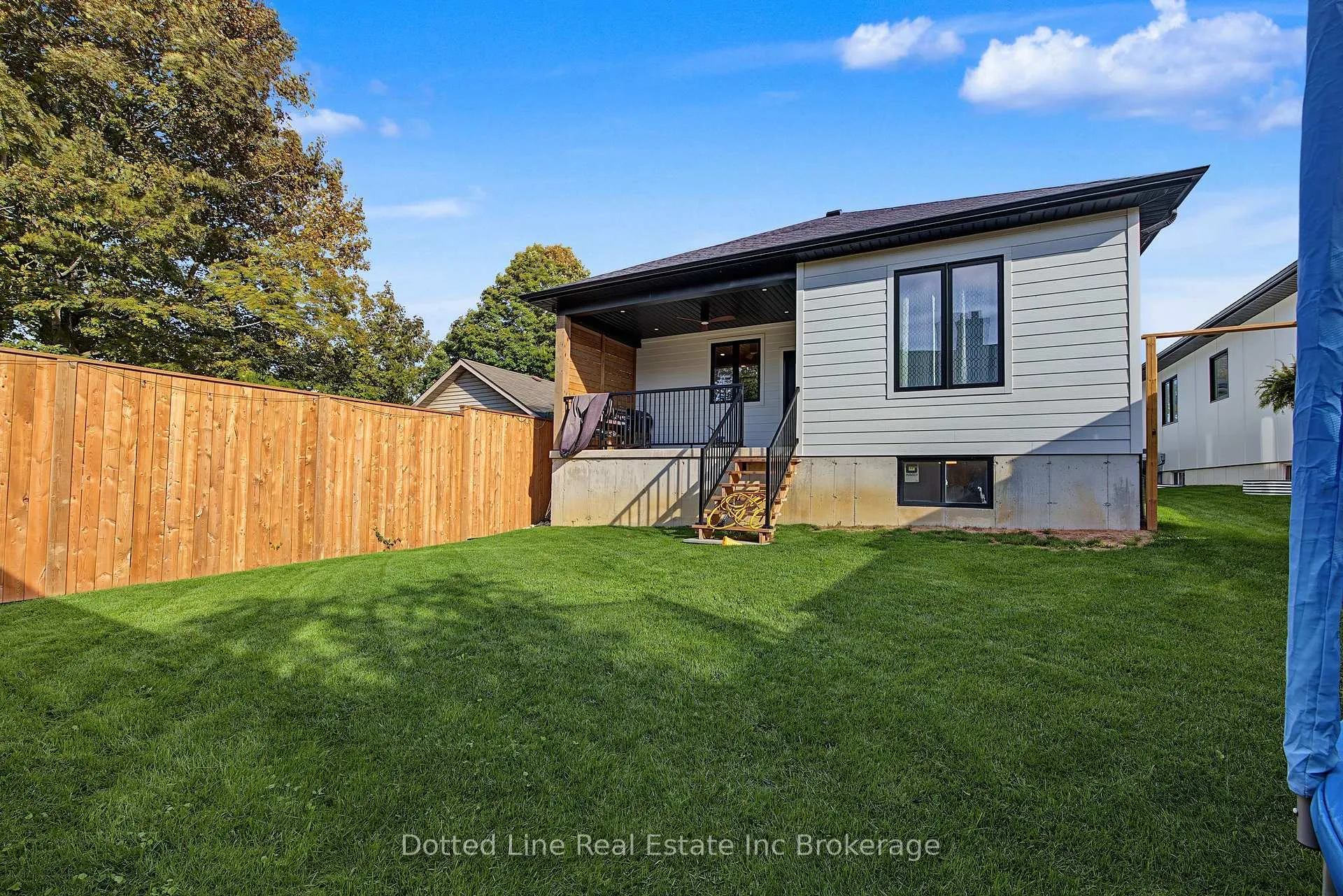 Photo 29 of 4 Charles Court, Bayham, Port Burwell — HOMEH