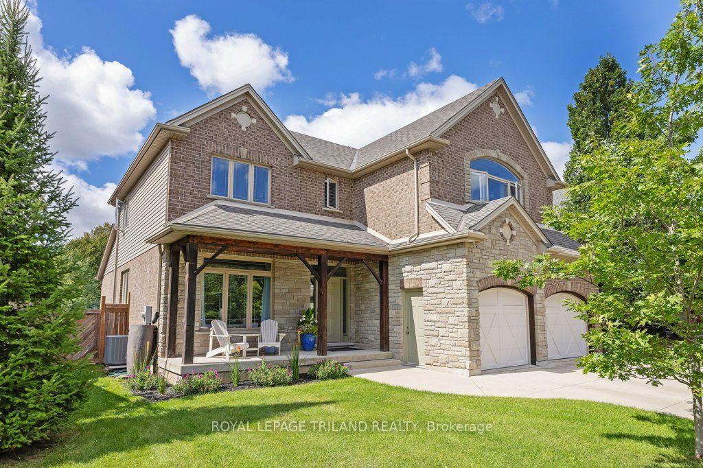 Photo 2 of 139 Skyline Avenue, London, North B — HOMEH