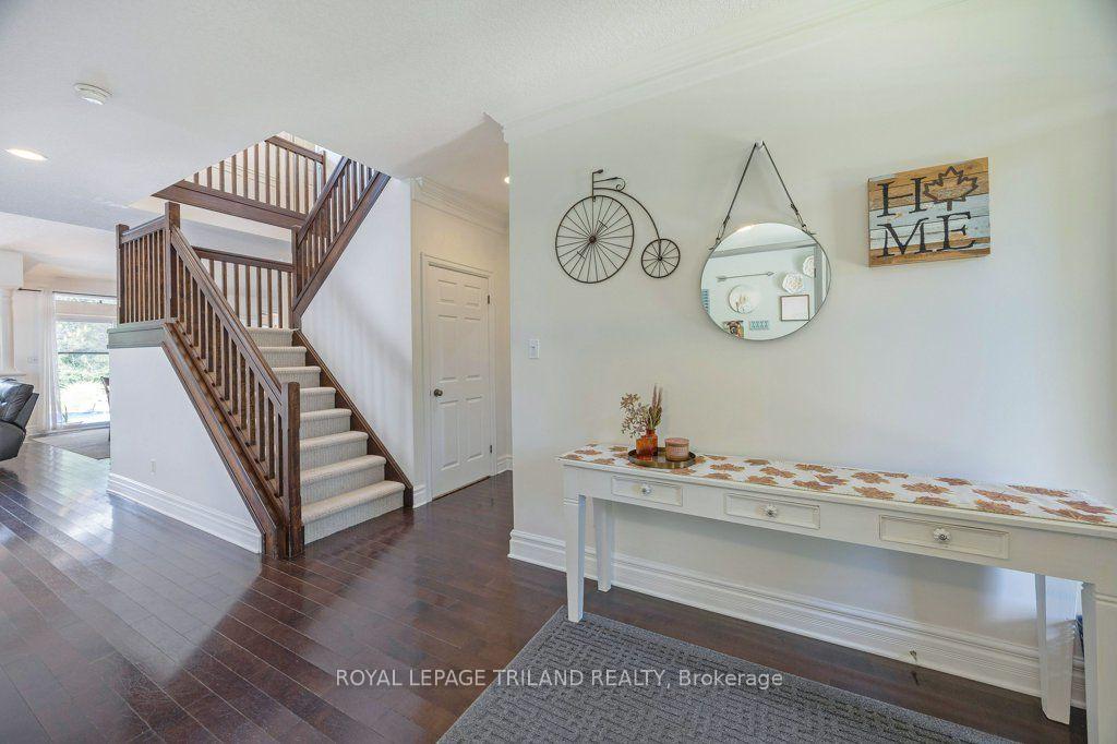 Photo 4 of 139 Skyline Avenue, London, North B — HOMEH