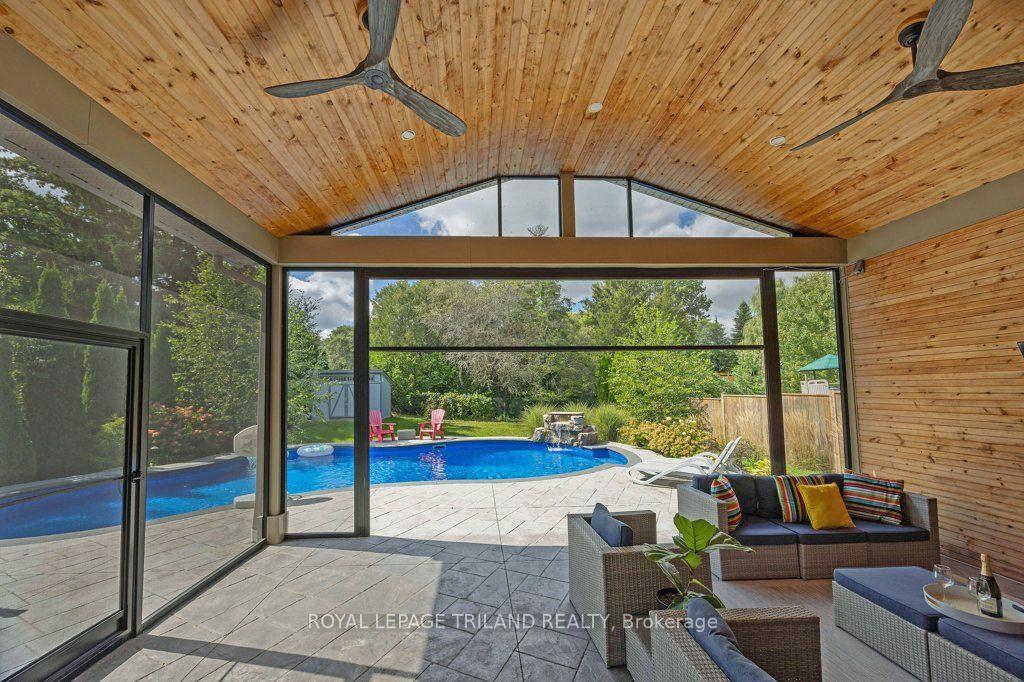 Photo 18 of 139 Skyline Avenue, London, North B — HOMEH