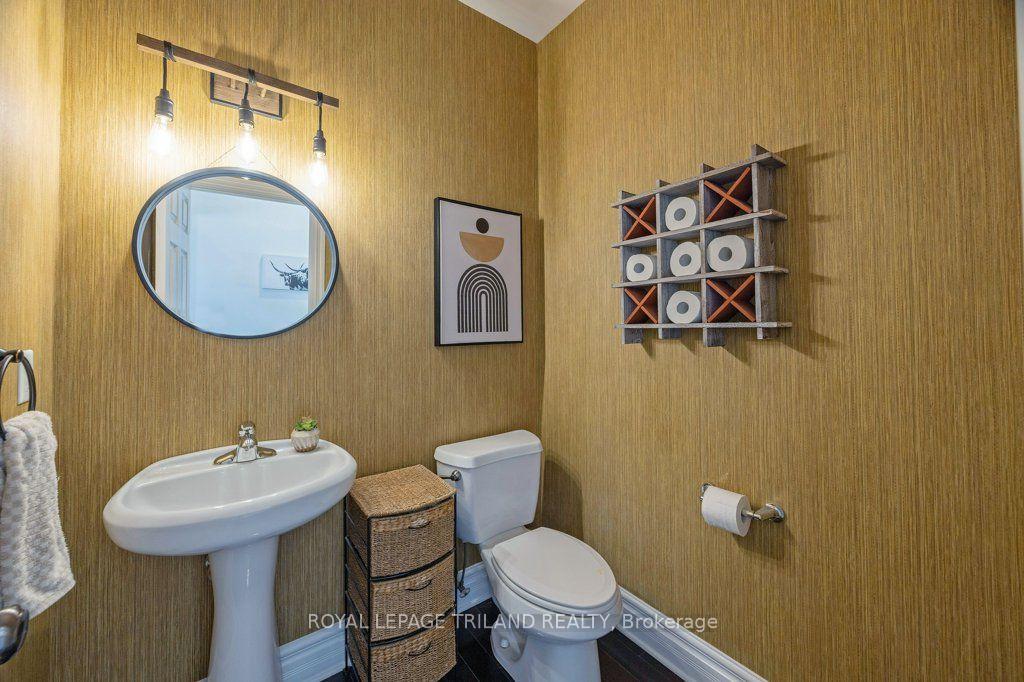 Photo 24 of 139 Skyline Avenue, London, North B — HOMEH