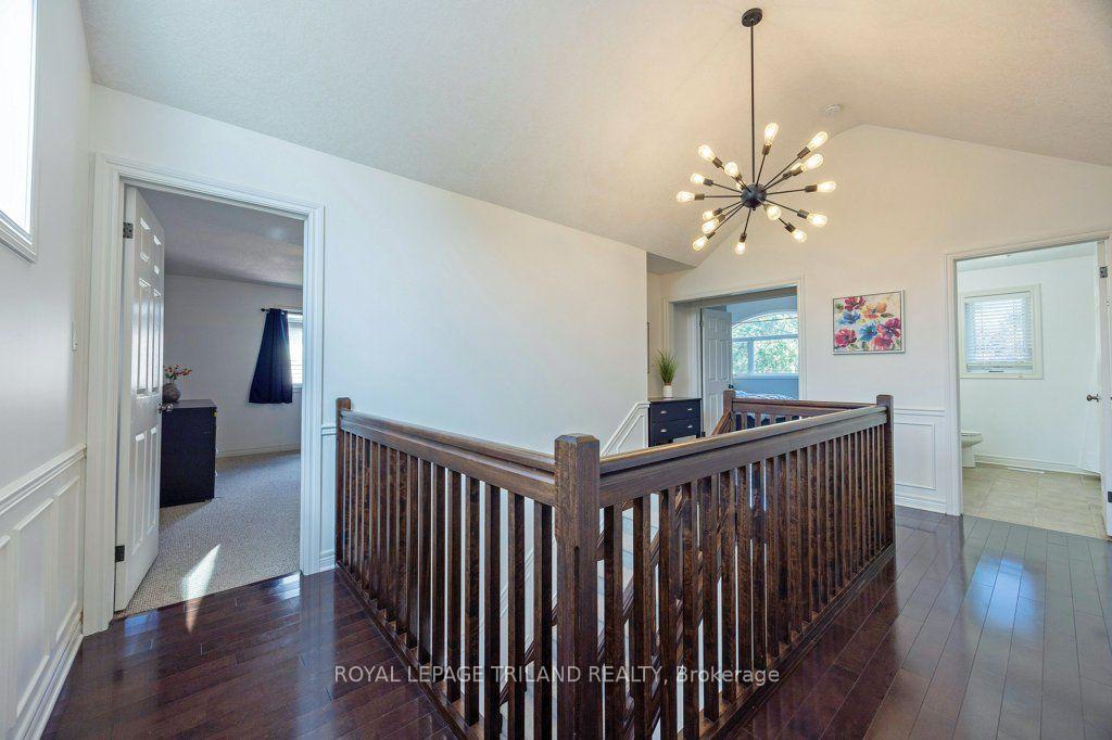 Photo 34 of 139 Skyline Avenue, London, North B — HOMEH