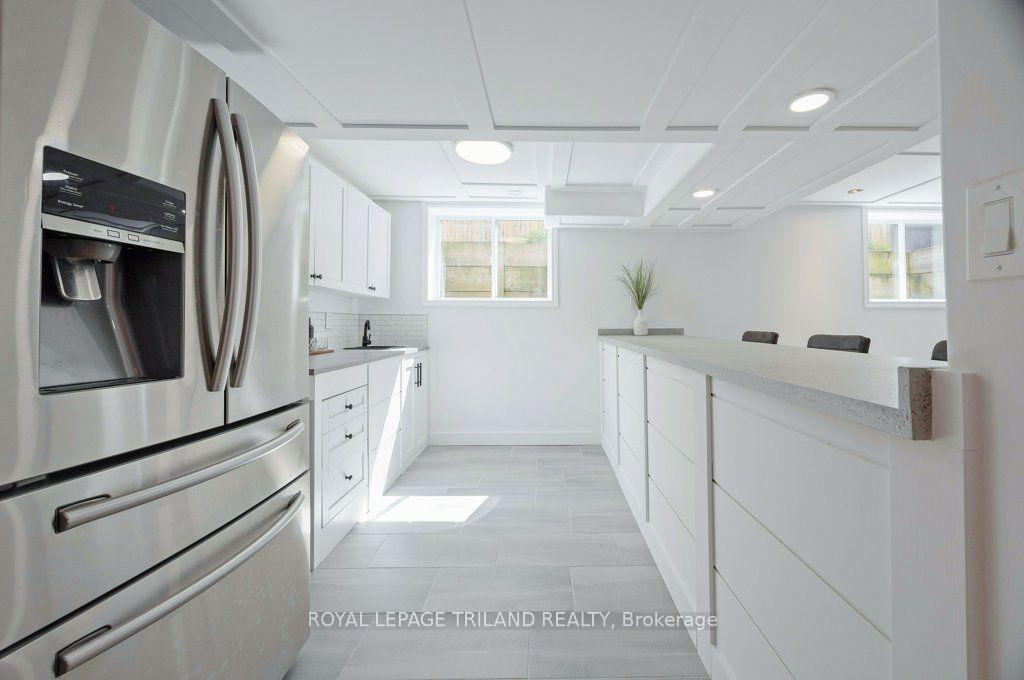 Photo 35 of 139 Skyline Avenue, London, North B — HOMEH
