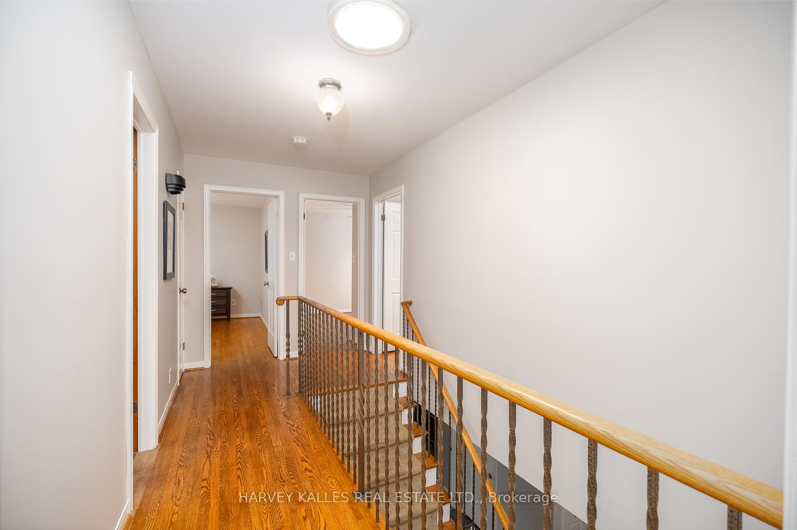 Photo 21 of 1033 Fair Birch Drive, Mississauga, Lorne Park — HOMEH