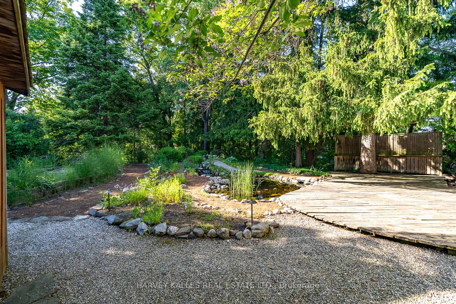 Photo 36 of 1033 Fair Birch Drive, Mississauga, Lorne Park — HOMEH