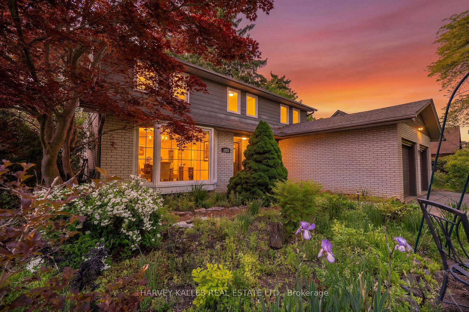 Photo 48 of 1033 Fair Birch Drive, Mississauga, Lorne Park — HOMEH