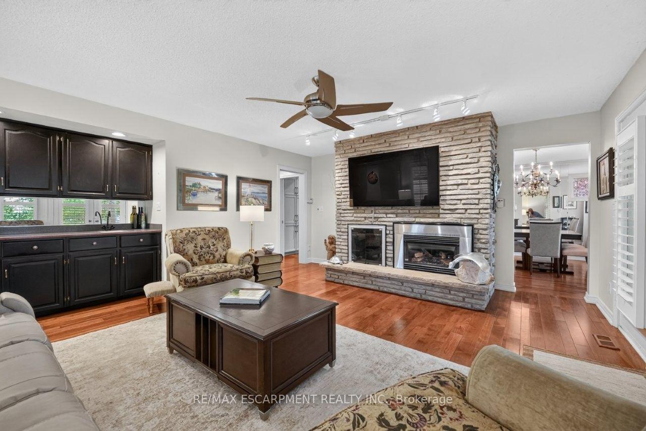 Photo 10 of Unit 32, 5 Carn Castle Gate, St. Catharines, Lakeshore — HOMEH