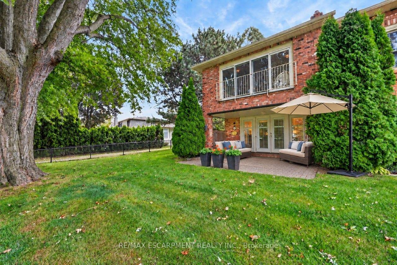 Photo 14 of Unit 32, 5 Carn Castle Gate, St. Catharines, Lakeshore — HOMEH