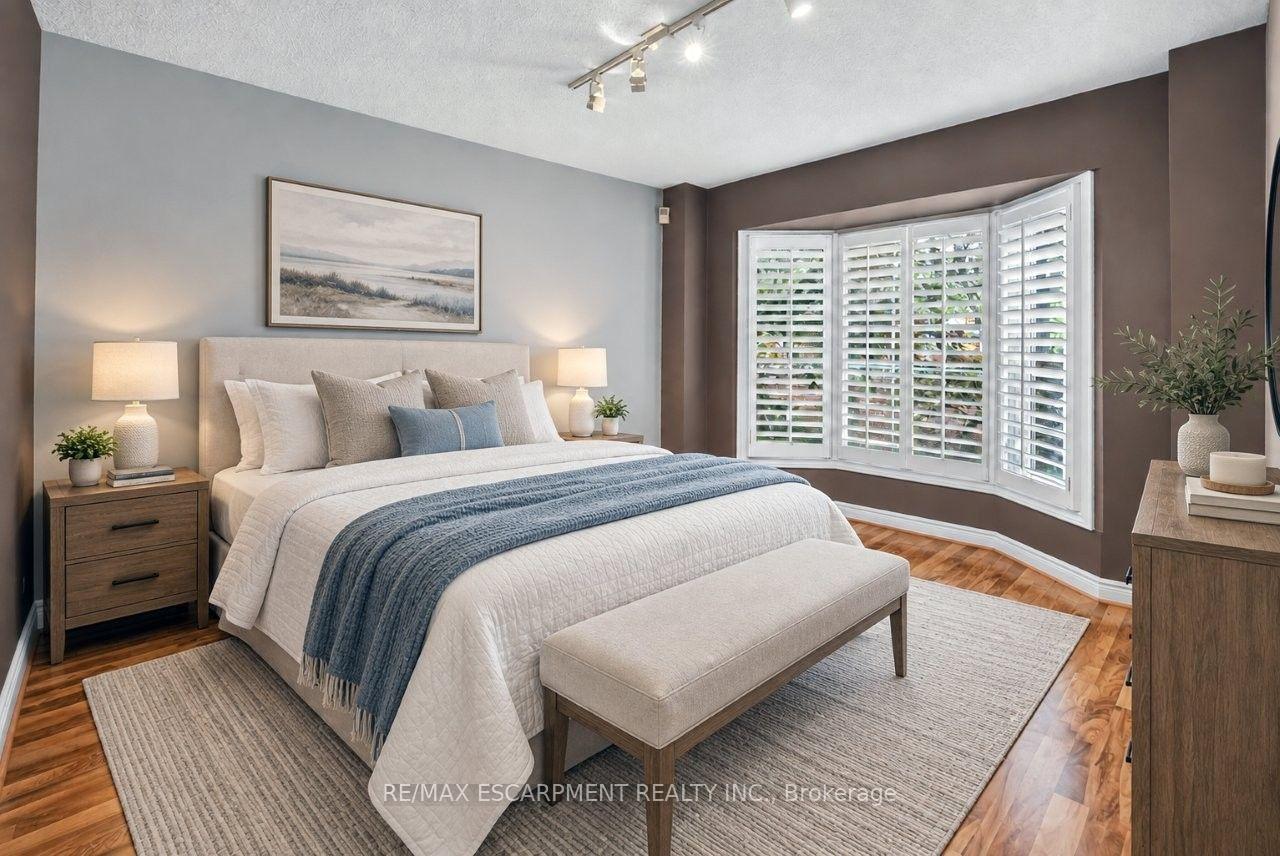 Photo 15 of Unit 32, 5 Carn Castle Gate, St. Catharines, Lakeshore — HOMEH
