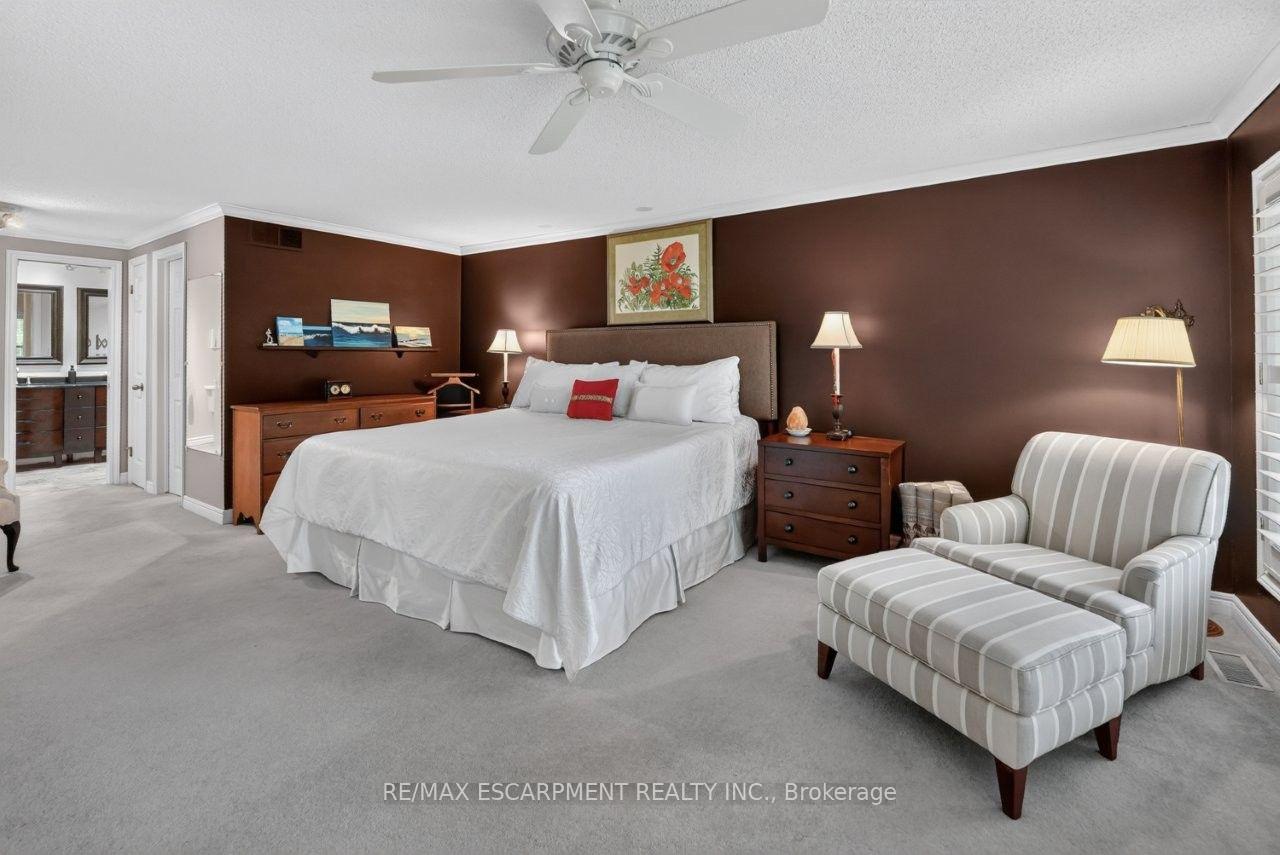 Photo 23 of Unit 32, 5 Carn Castle Gate, St. Catharines, Lakeshore — HOMEH