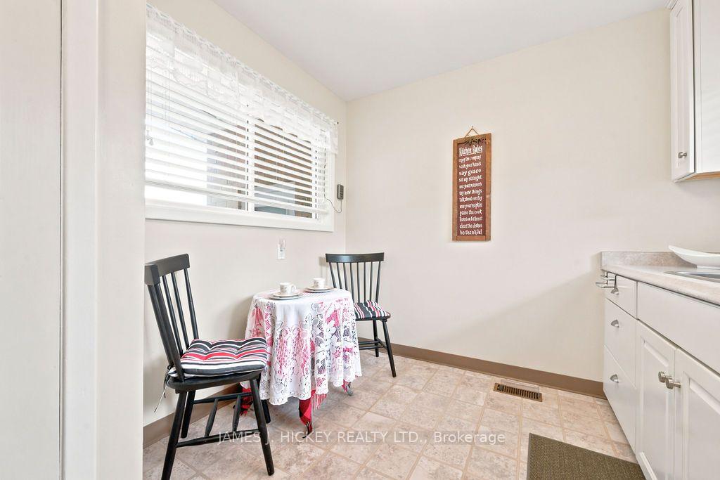 Photo 8 of 80 Frontenac Crescent, Deep River, Deep River — HOMEH