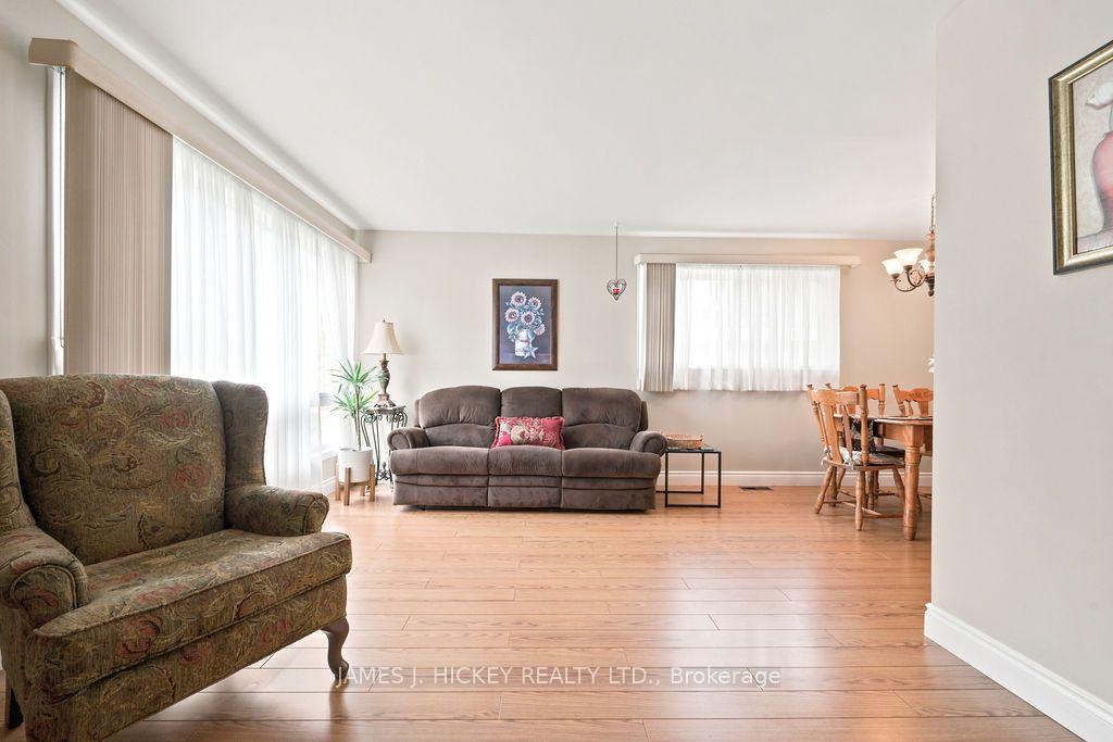 Photo 12 of 80 Frontenac Crescent, Deep River, Deep River — HOMEH