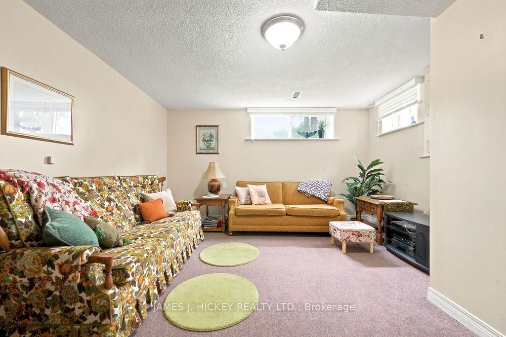 Photo 23 of 80 Frontenac Crescent, Deep River, Deep River — HOMEH