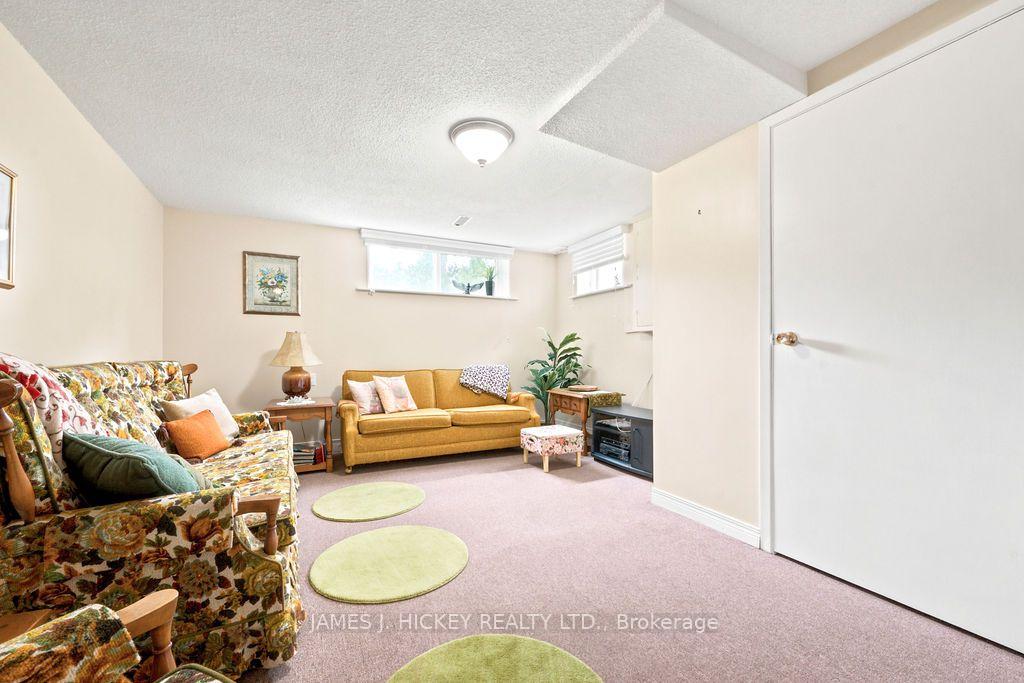 Photo 25 of 80 Frontenac Crescent, Deep River, Deep River — HOMEH