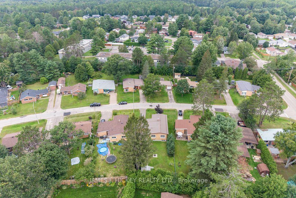 Photo 45 of 80 Frontenac Crescent, Deep River, Deep River — HOMEH