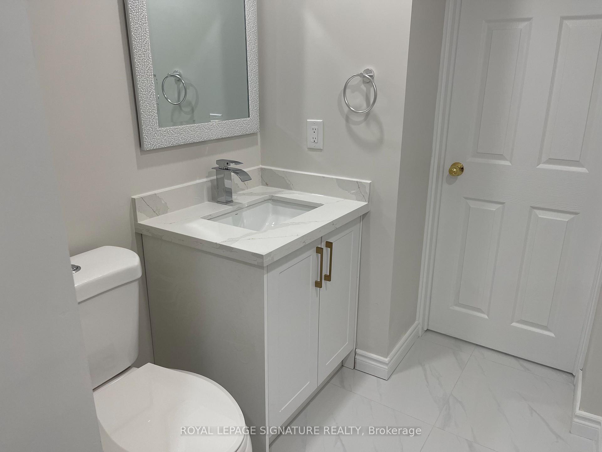 Photo 11 of 46 Tara Crescent, Markham, Cedarwood — HOMEH