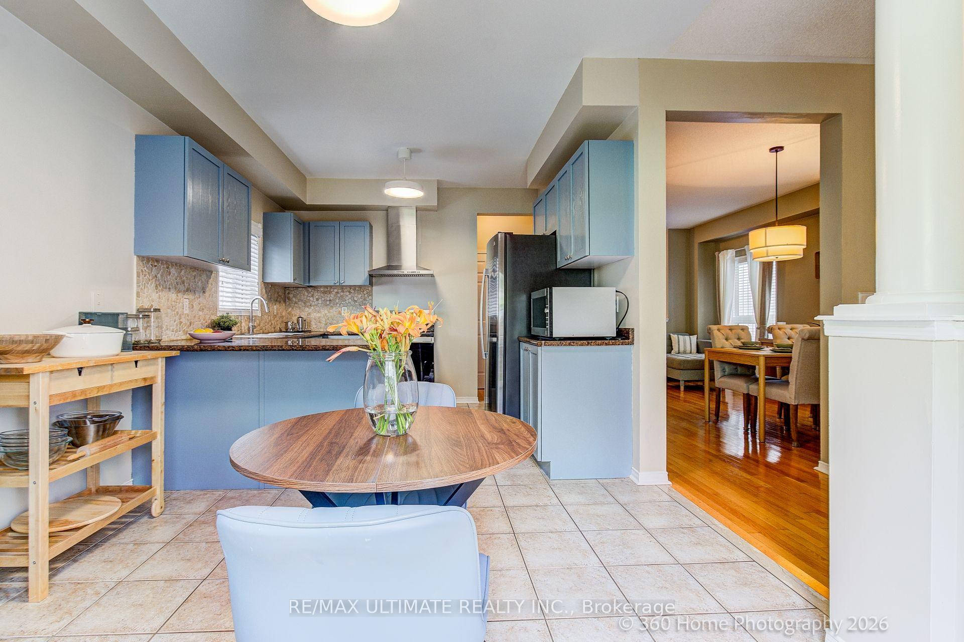 Photo 7 of 53 Wilshire Drive, Whitby, Brooklin — HOMEH