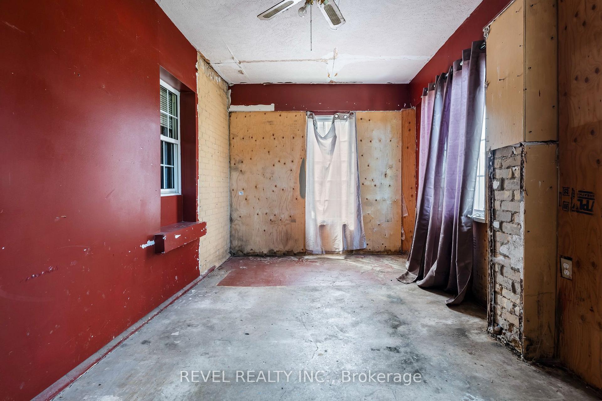 Photo 8 of 279 1st Ave S, Arran-Elderslie — HOMEH