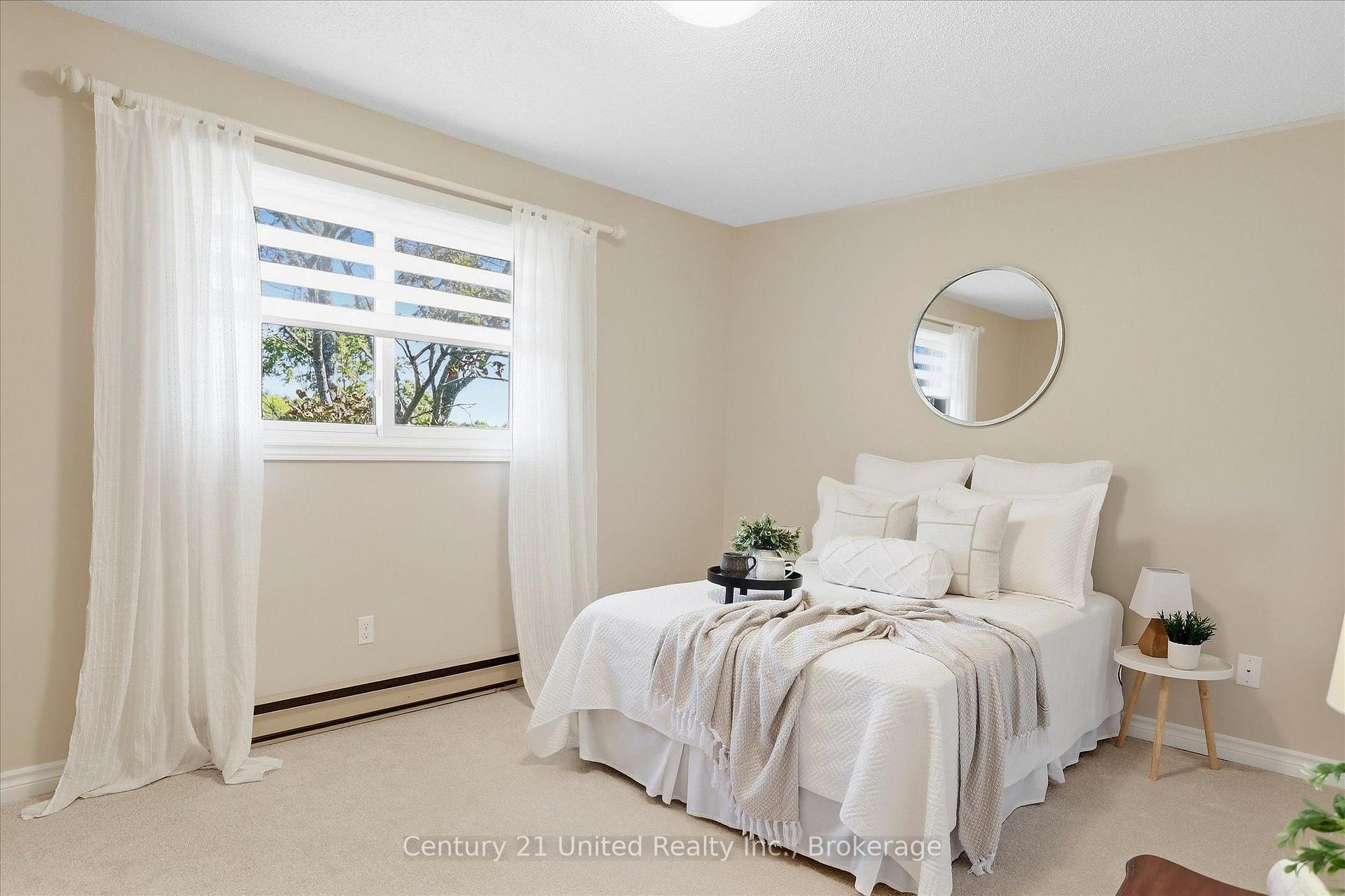 Photo 23 of Unit 202, 2406 Mountland Drive, Peterborough, Monaghan Ward 2 — HOMEH