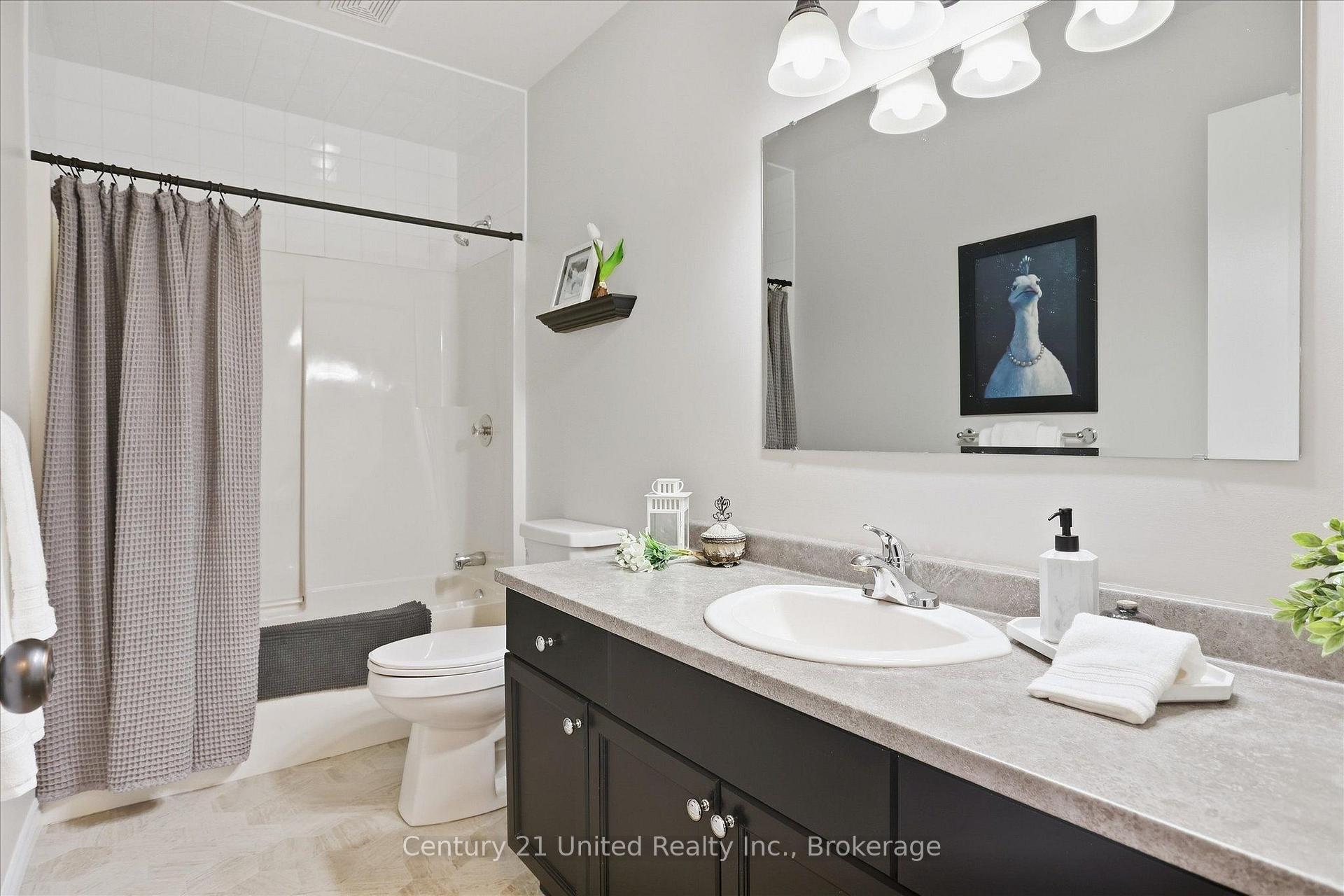Photo 28 of Unit 202, 2406 Mountland Drive, Peterborough, Monaghan Ward 2 — HOMEH