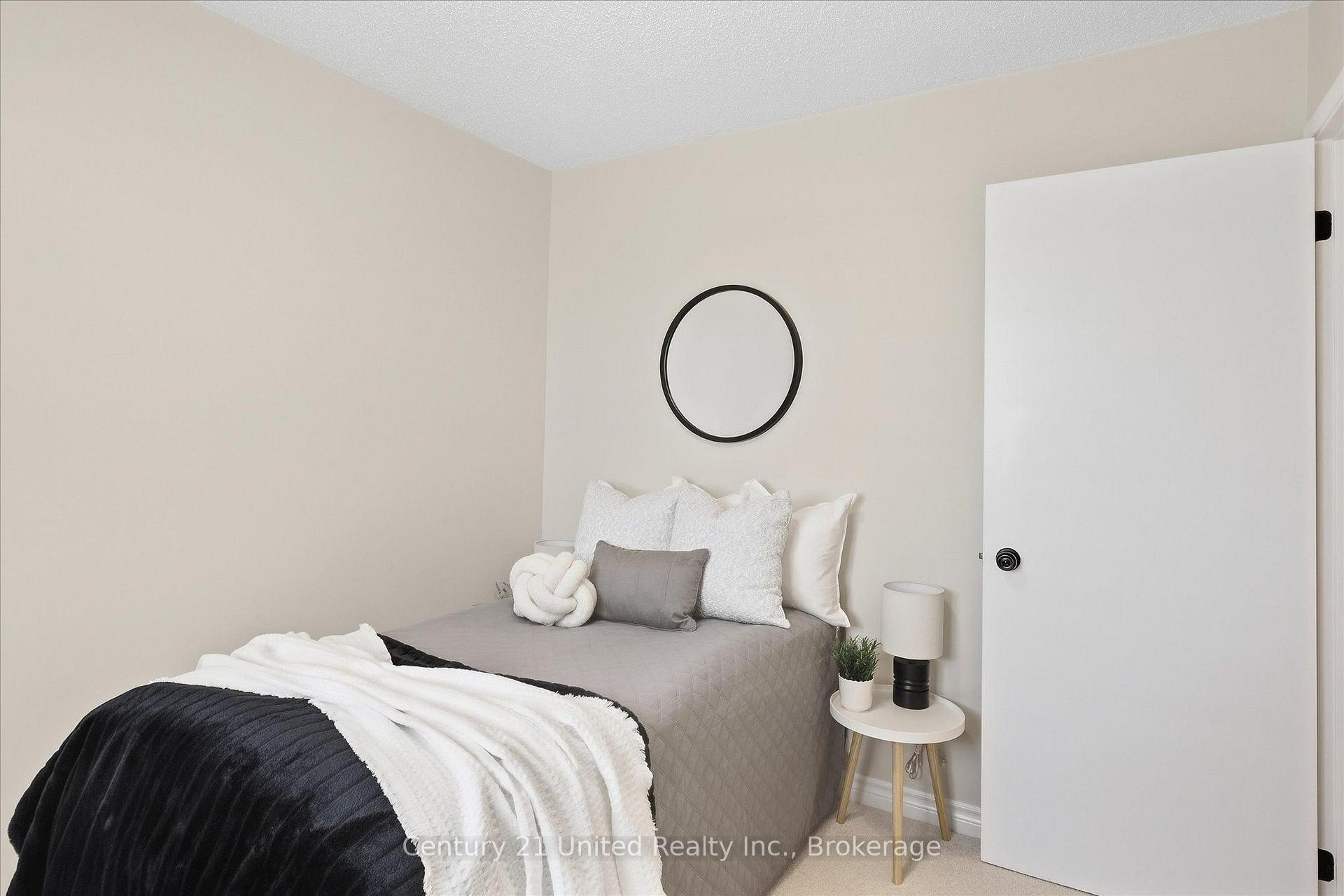 Photo 30 of Unit 202, 2406 Mountland Drive, Peterborough, Monaghan Ward 2 — HOMEH