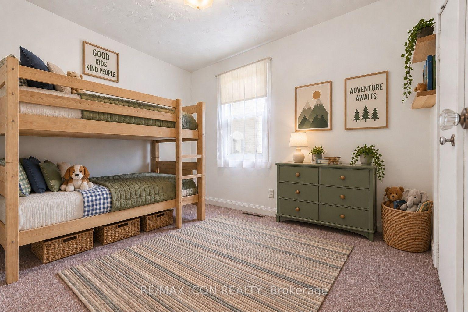 Photo 18 of 423 Lawrence Avenue, Kitchener, Victoria Hills — HOMEH