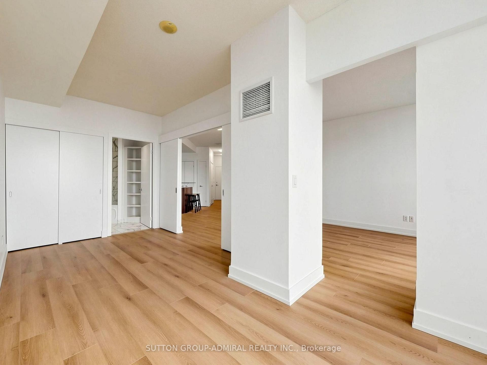Photo 15 of Unit 1410, 218 Queens Quay W, Toronto, Waterfront Communities — HOMEH