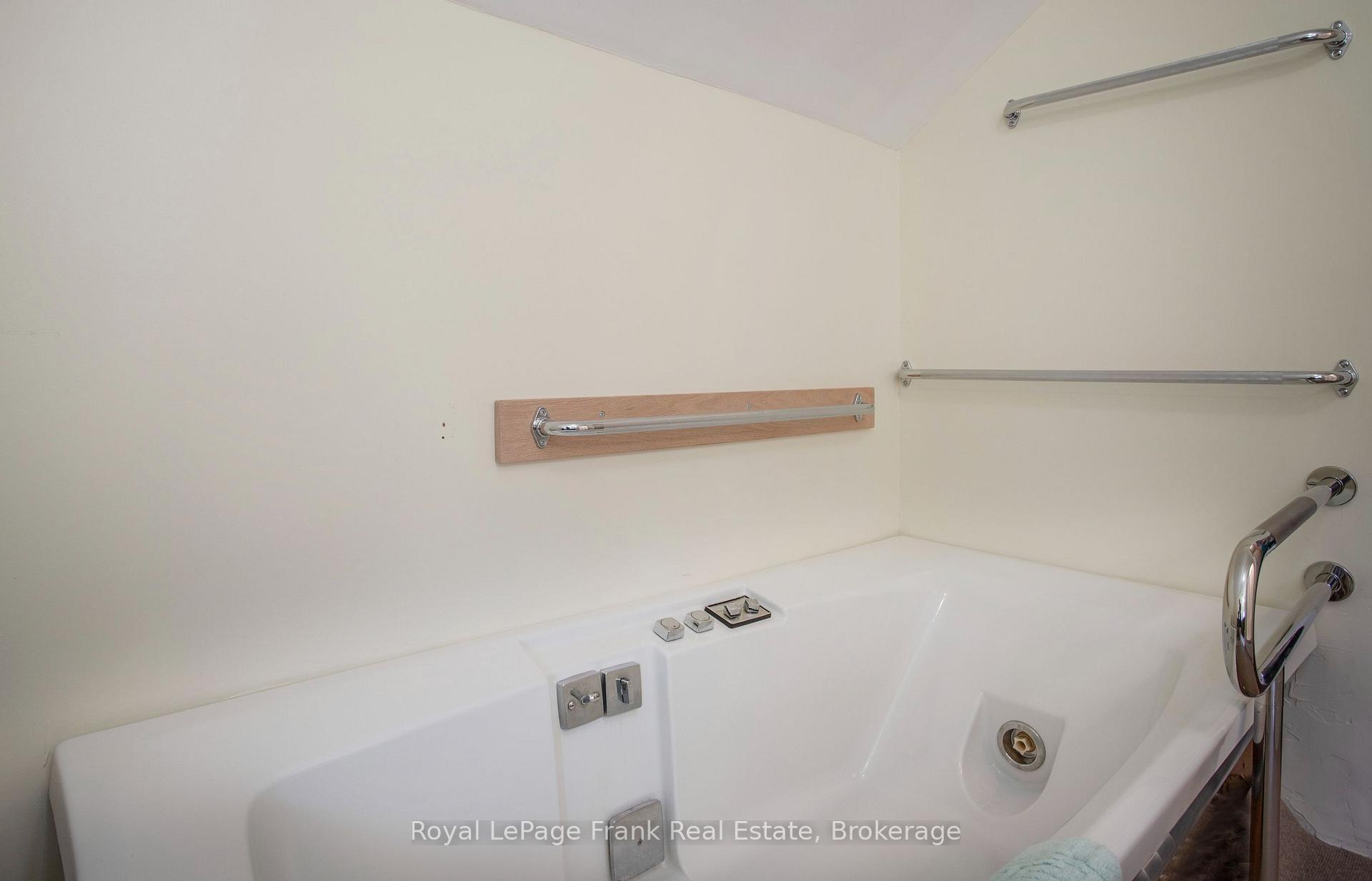 Photo 39 of 1350 4Th Line Road, Port Hope, Rural Port Hope — HOMEH