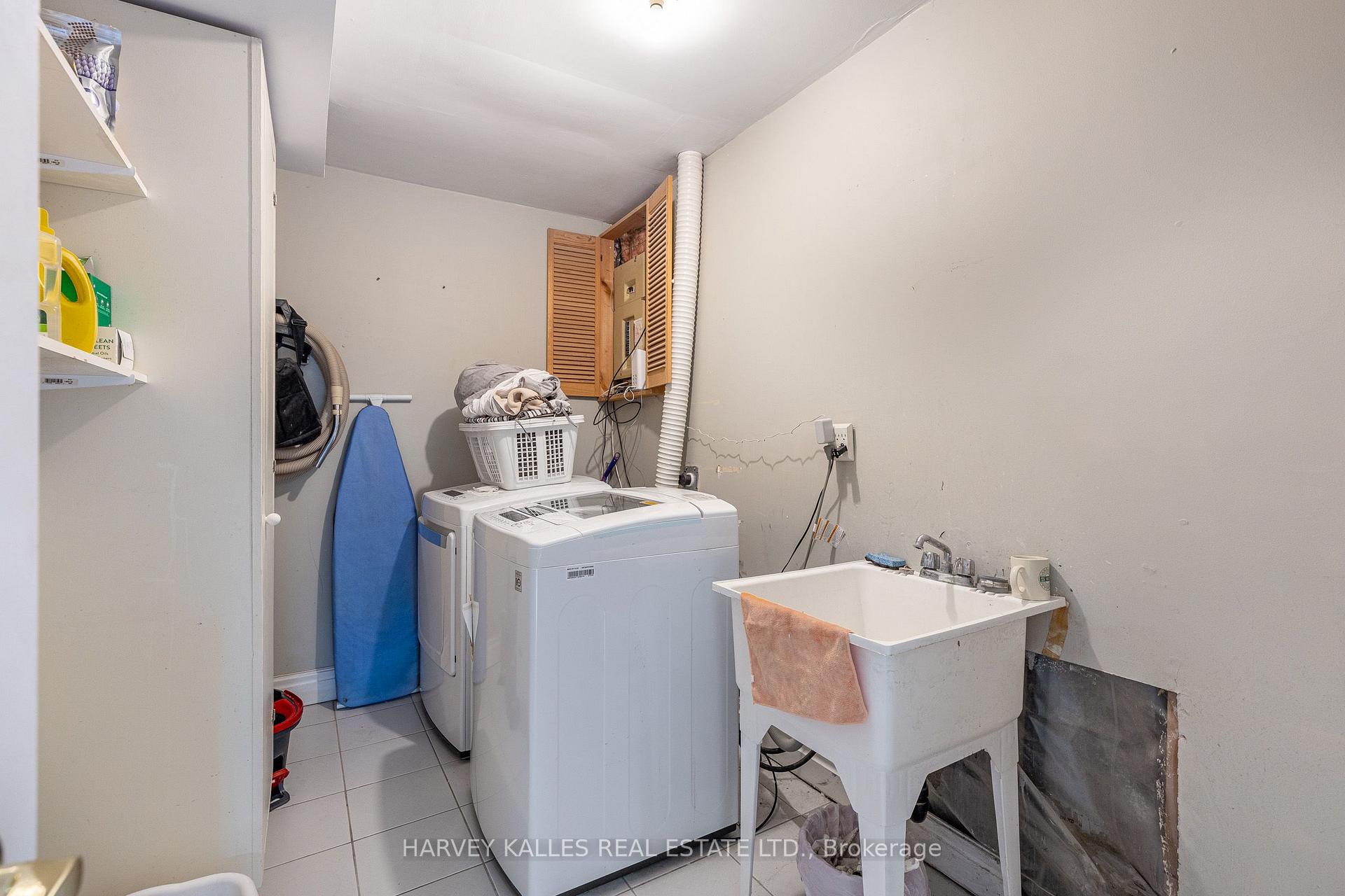 Photo 42 of 84 Walmsley Boulevard, Toronto, Yonge-St. Clair — HOMEH