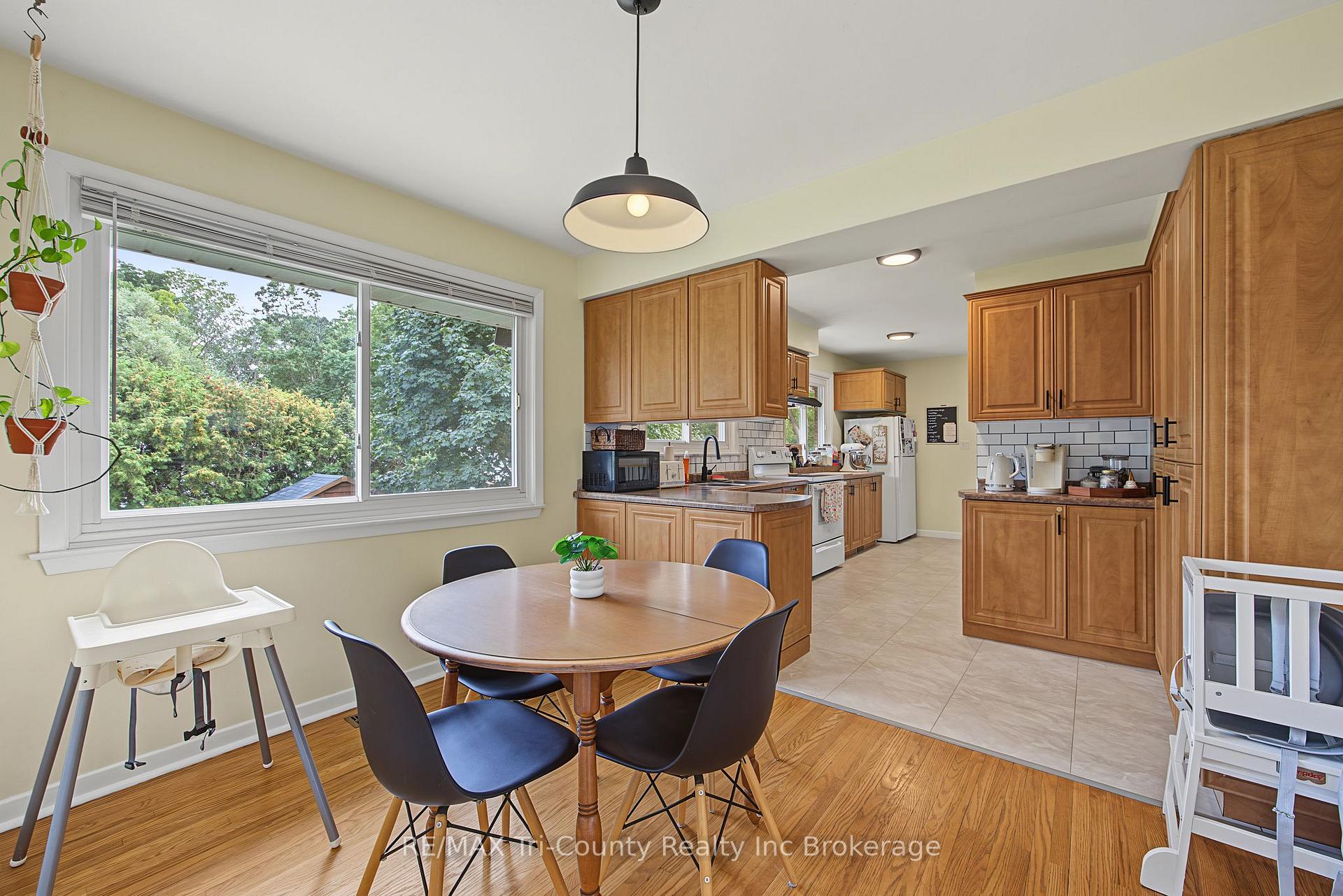 Photo 15 of 9 Parkside Drive, Tillsonburg — HOMEH
