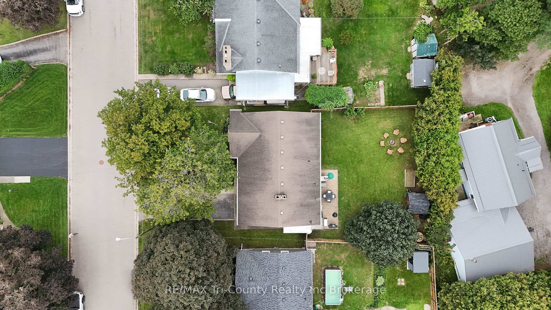 Photo 34 of 9 Parkside Drive, Tillsonburg — HOMEH