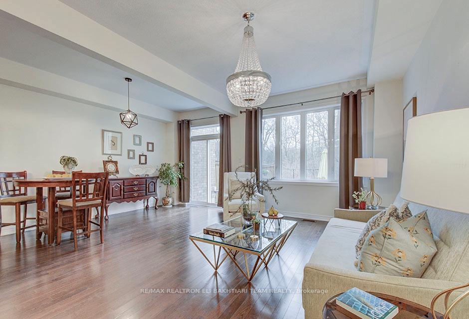 Photo 11 of 96 Port Arthur Crescent, Richmond Hill, Jefferson — HOMEH