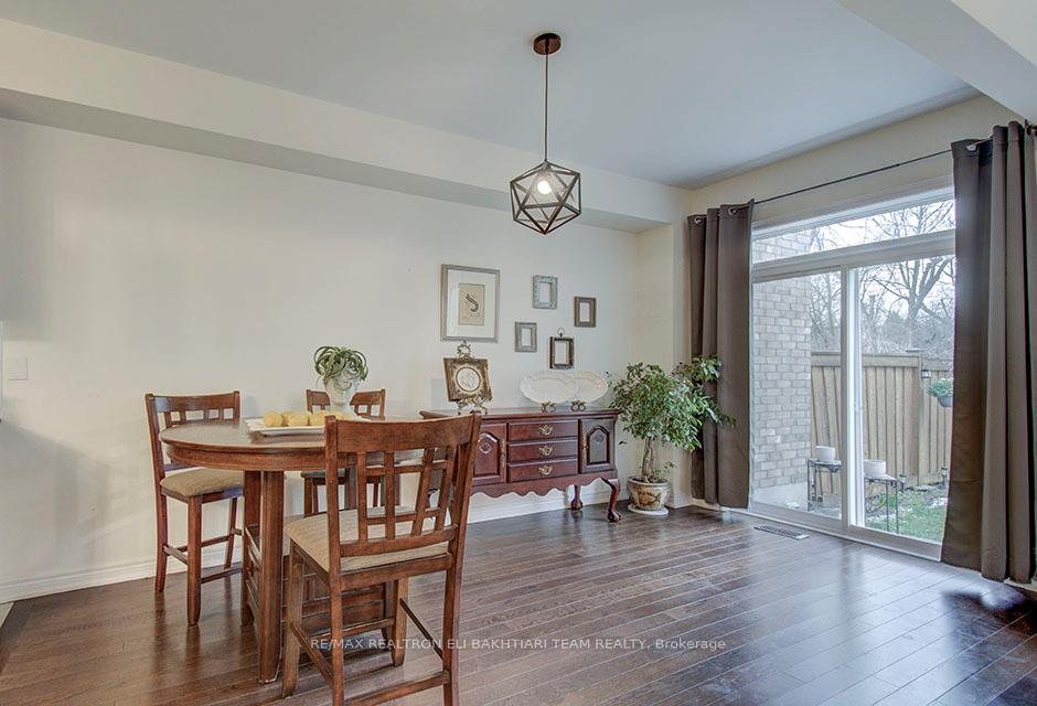 Photo 14 of 96 Port Arthur Crescent, Richmond Hill, Jefferson — HOMEH