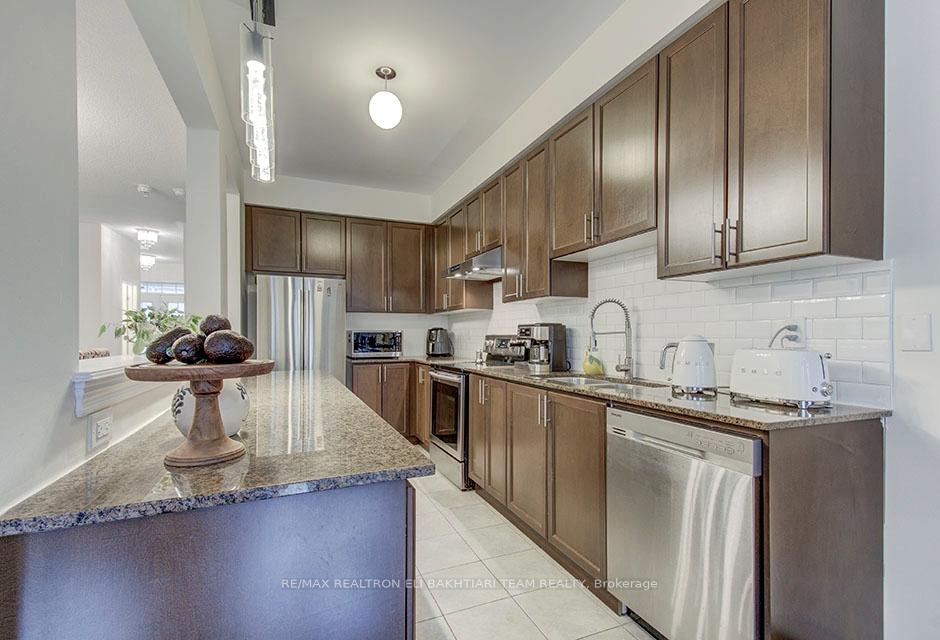 Photo 18 of 96 Port Arthur Crescent, Richmond Hill, Jefferson — HOMEH