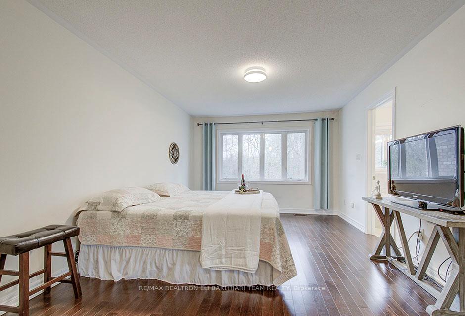 Photo 27 of 96 Port Arthur Crescent, Richmond Hill, Jefferson — HOMEH