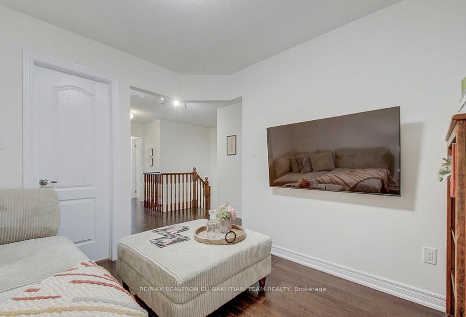 Photo 32 of 96 Port Arthur Crescent, Richmond Hill, Jefferson — HOMEH