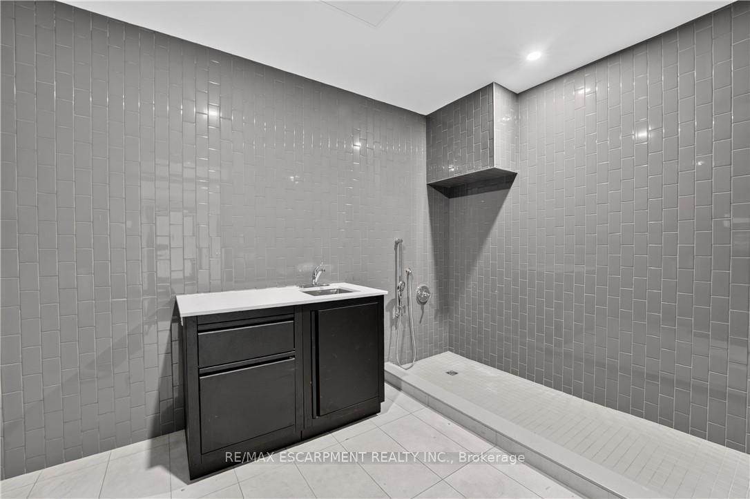 Photo 36 of Unit 718, 461 Green Road, Hamilton, Stoney Creek — HOMEH