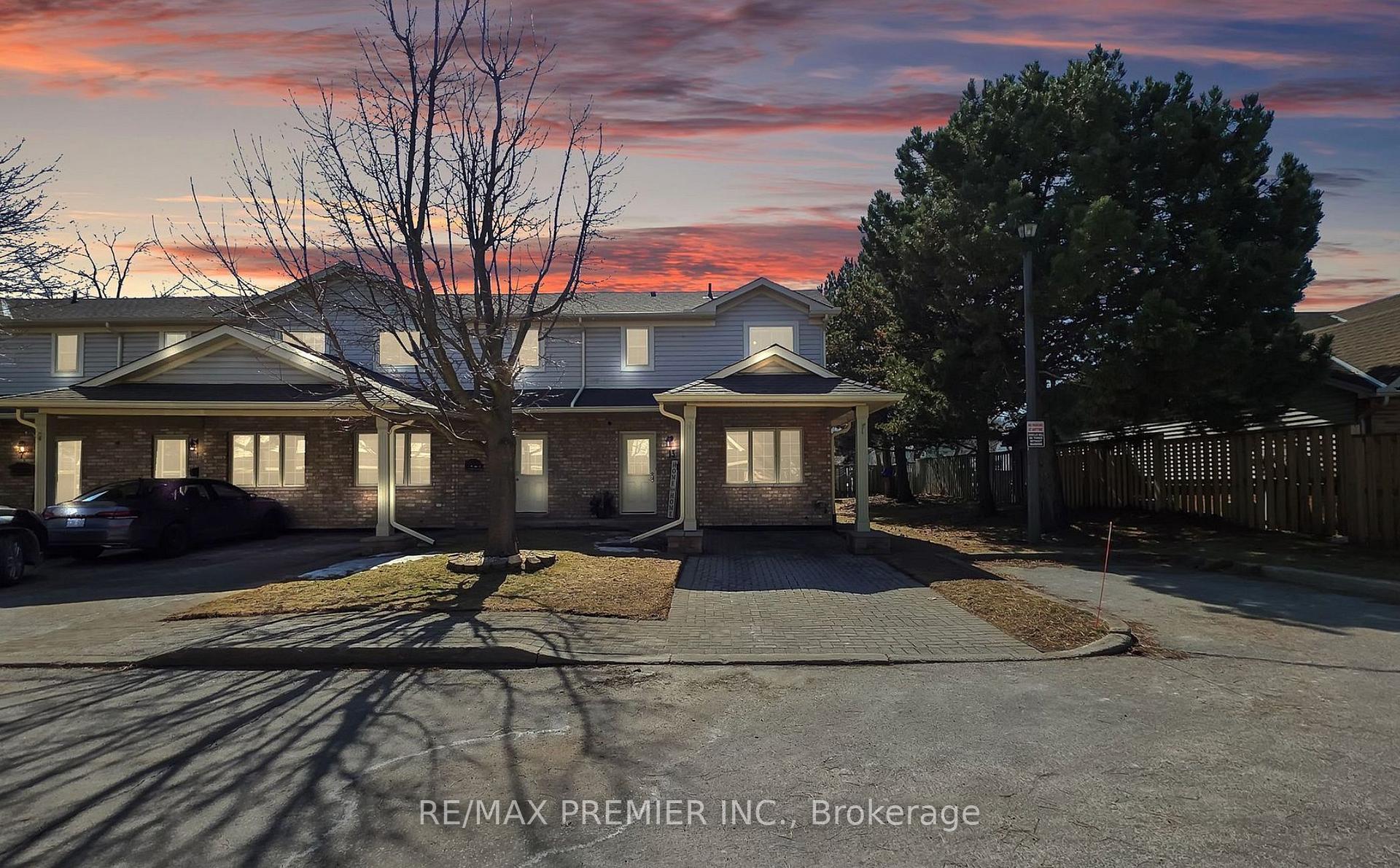Photo of Unit 13, 9 Wentworth Drive