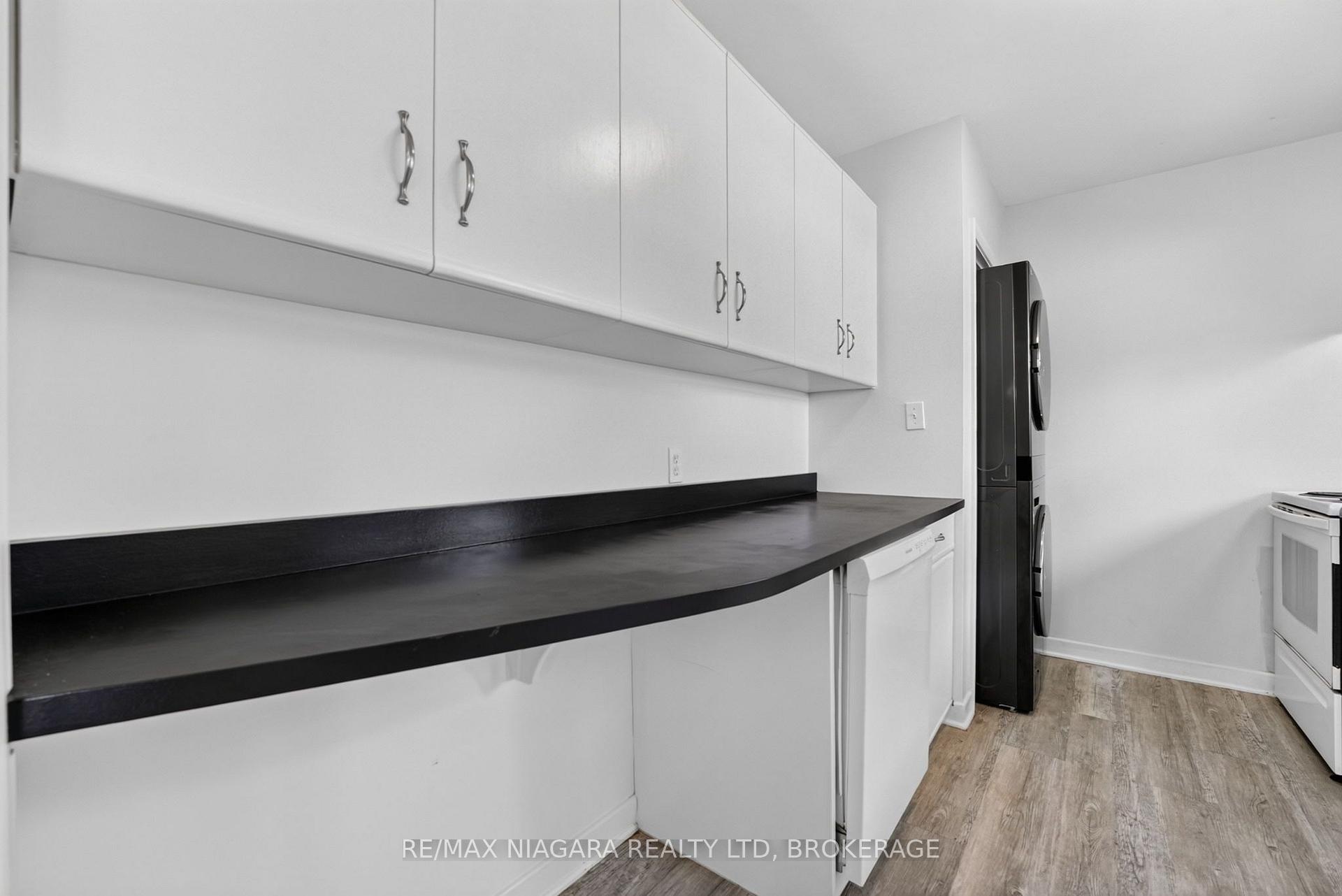 Photo 15 of 6427 Carlton Avenue, Niagara Falls, Dorchester — HOMEH