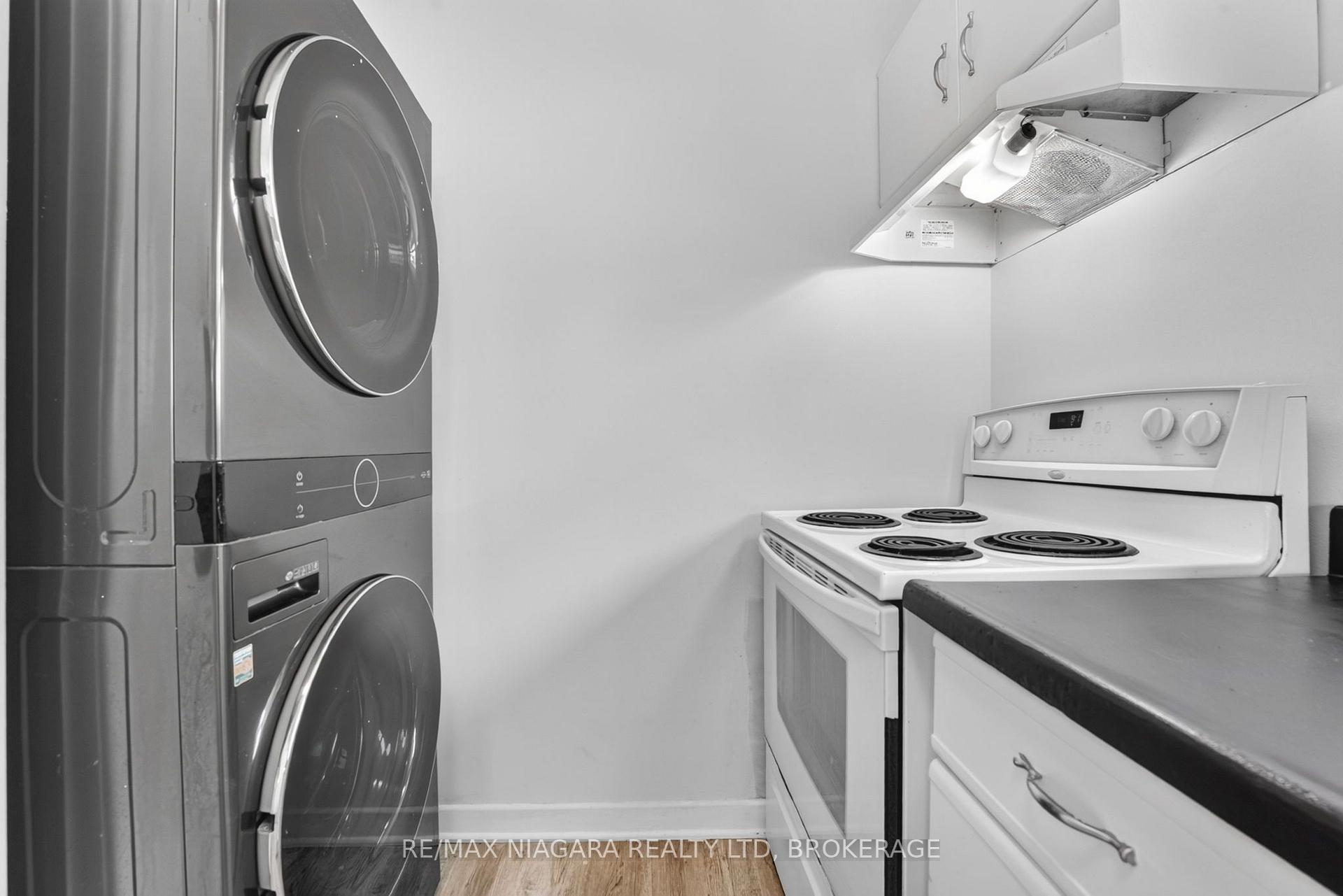 Photo 17 of 6427 Carlton Avenue, Niagara Falls, Dorchester — HOMEH