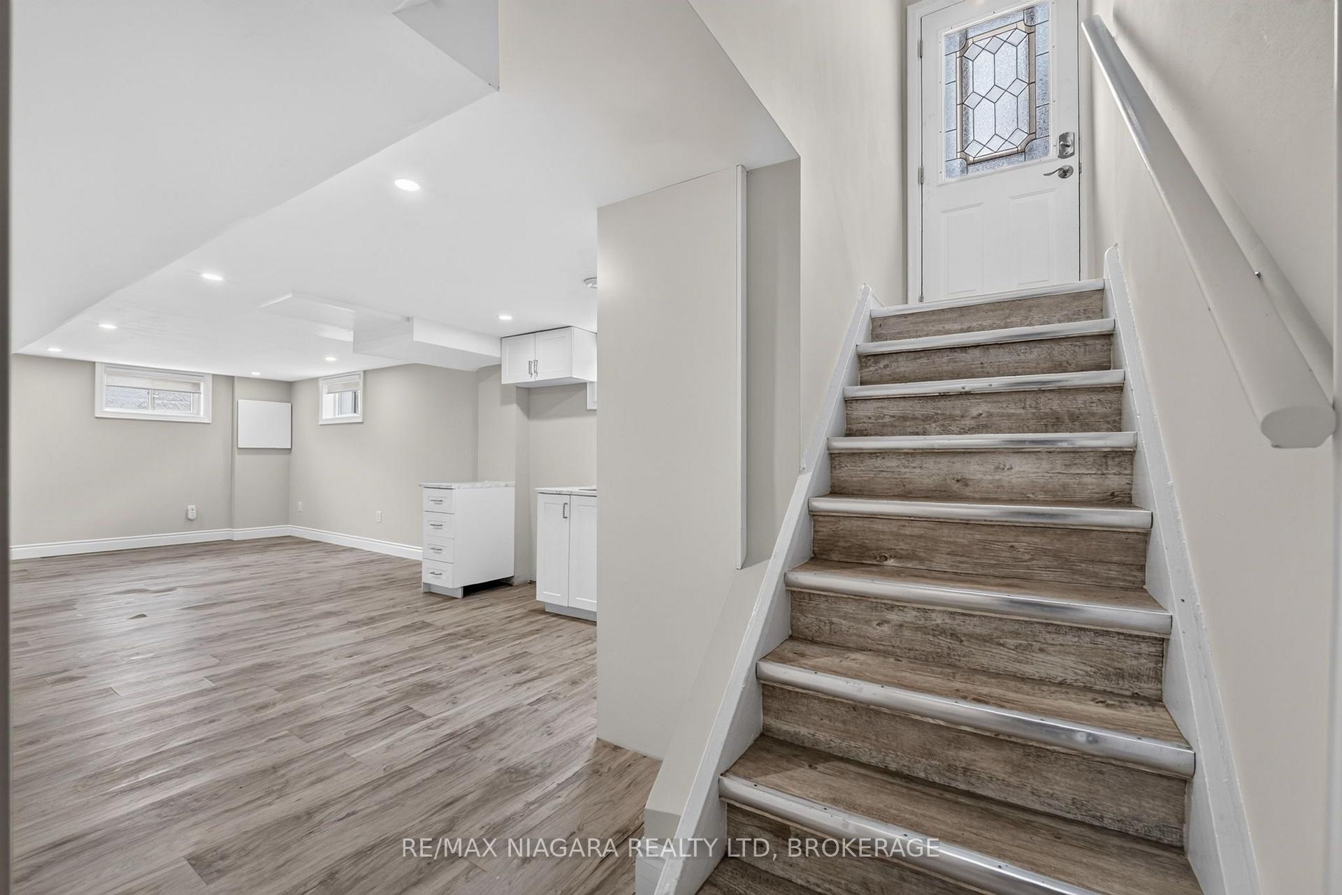 Photo 28 of 6427 Carlton Avenue, Niagara Falls, Dorchester — HOMEH