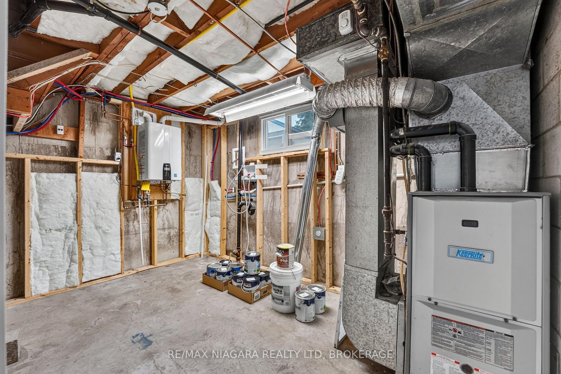 Photo 43 of 6427 Carlton Avenue, Niagara Falls, Dorchester — HOMEH