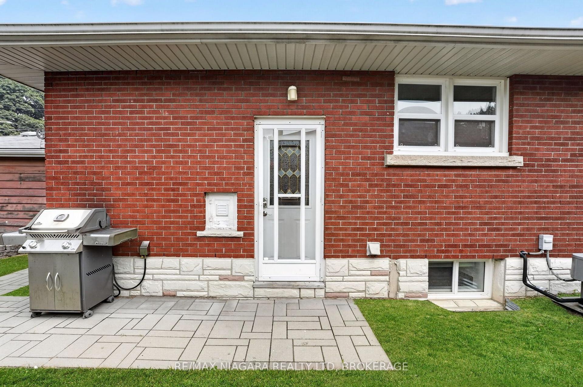 Photo 47 of 6427 Carlton Avenue, Niagara Falls, Dorchester — HOMEH