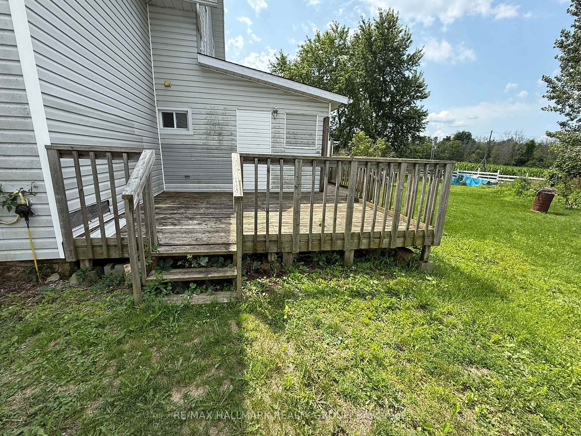 Photo 3 of 12 Circle Drive S, Rideau Lakes, Rideau Lakes (South Crosby) Twp — HOMEH