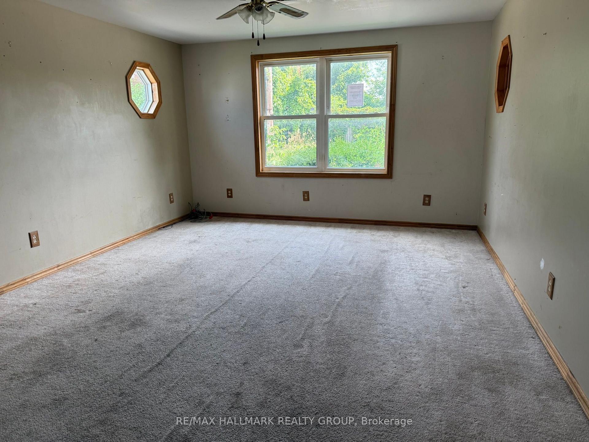 Photo 8 of 12 Circle Drive S, Rideau Lakes, Rideau Lakes (South Crosby) Twp — HOMEH