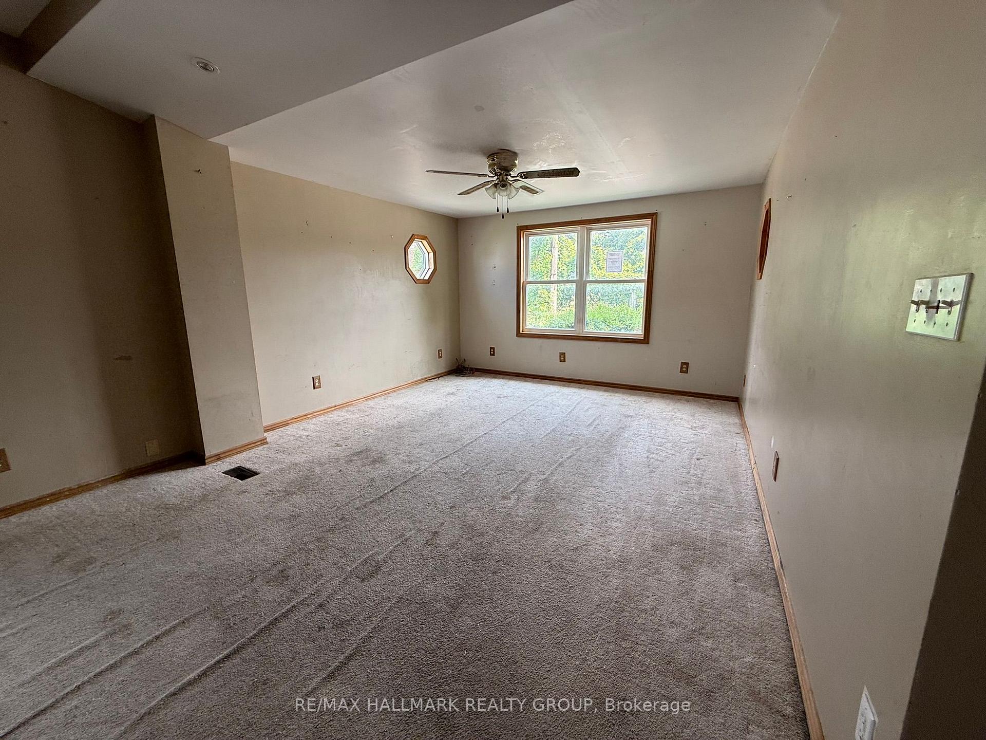 Photo 10 of 12 Circle Drive S, Rideau Lakes, Rideau Lakes (South Crosby) Twp — HOMEH